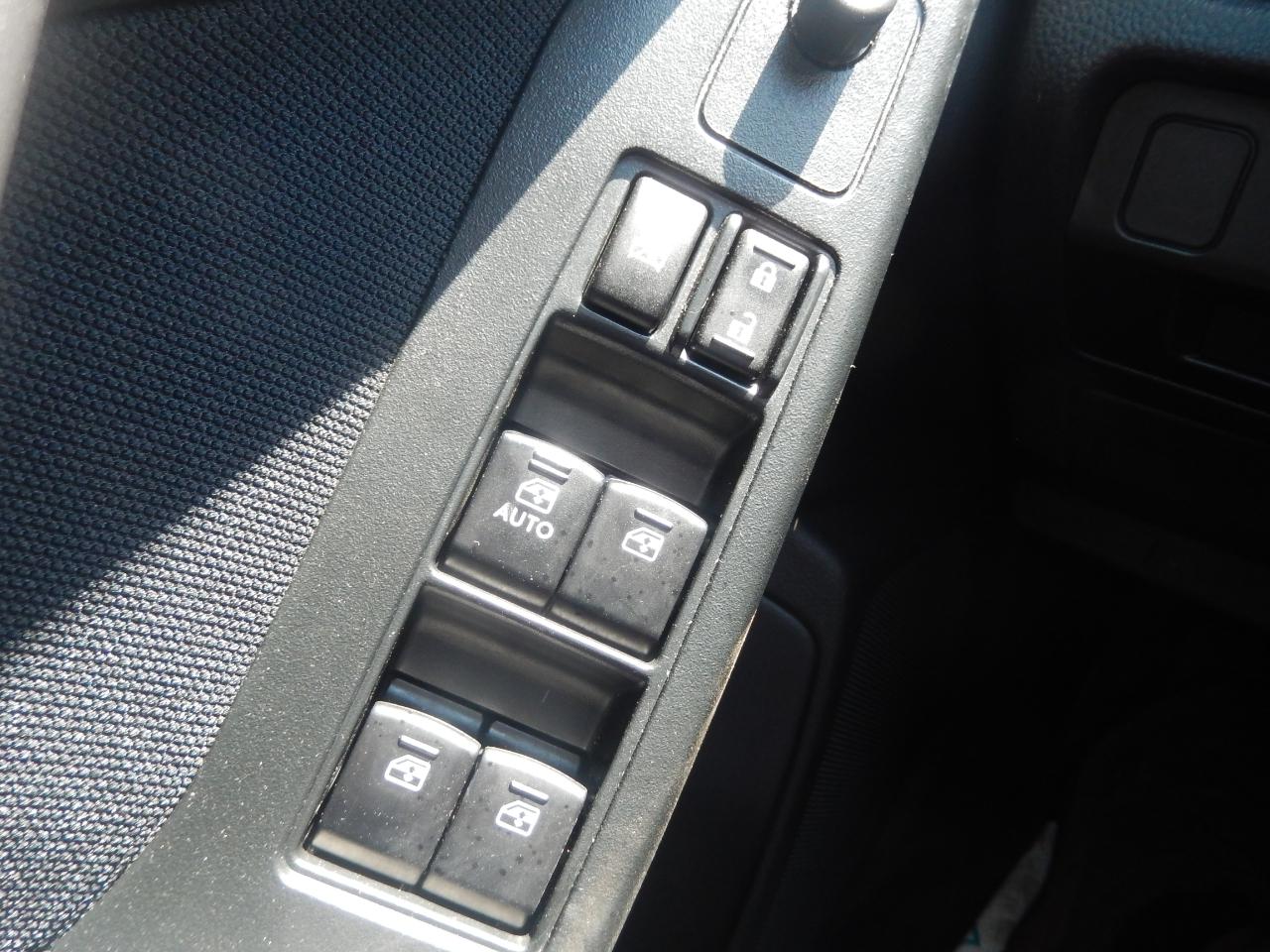 Subaru Forester 2.5i Premium PZEV CVT 2016