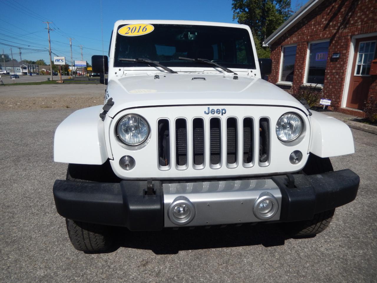 Jeep Wrangler Unlimited Sahara 4WD 2016