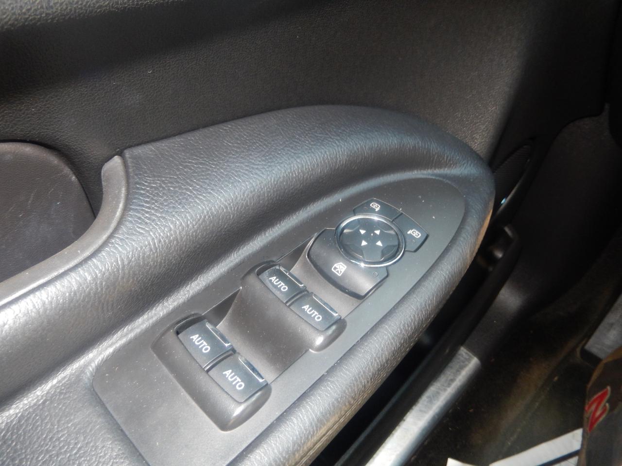 Lincoln MKT 3.5L with EcoBoost AWD 2015