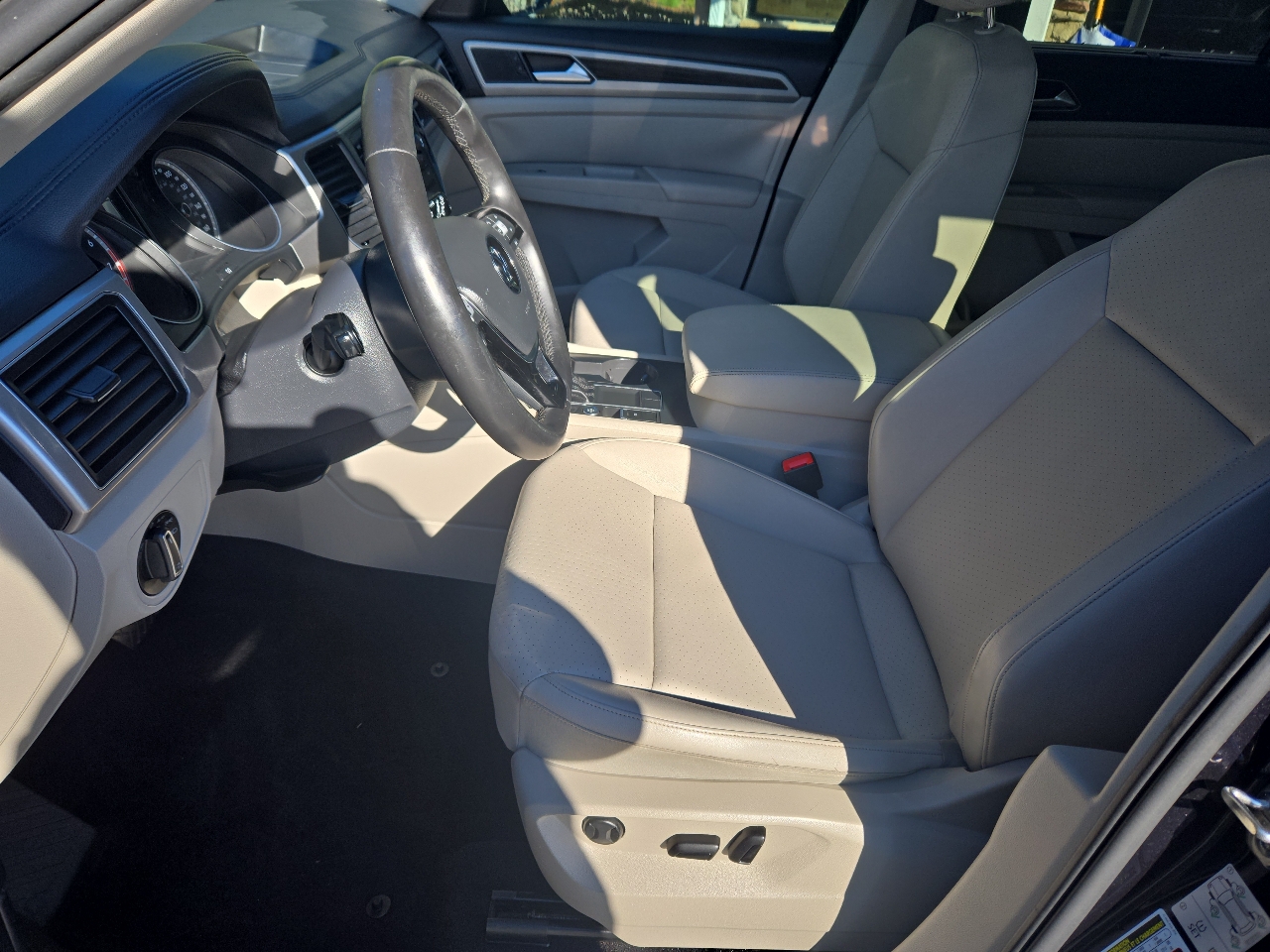 Volkswagen Atlas V6 SE w/Technology 2018 Volkswagen Atlas V6 SE w/Technology 2018