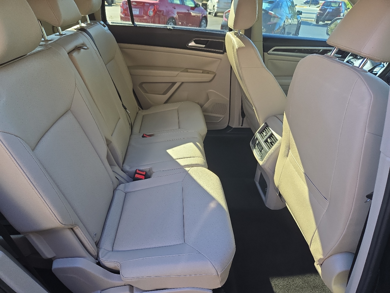 Volkswagen Atlas V6 SE w/Technology 2018 Volkswagen Atlas V6 SE w/Technology 2018