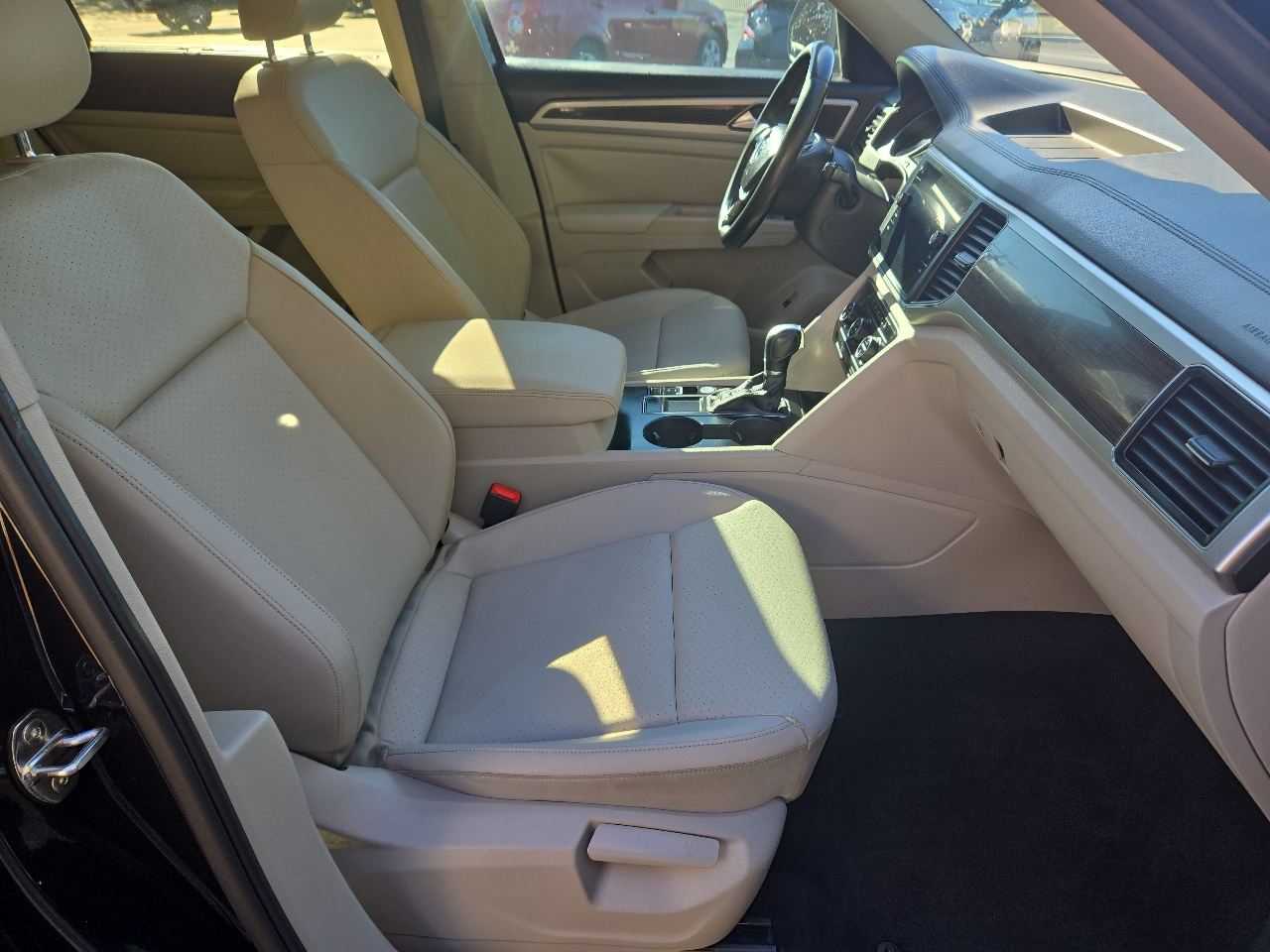 Volkswagen Atlas V6 SE w/Technology 2018 Volkswagen Atlas V6 SE w/Technology 2018