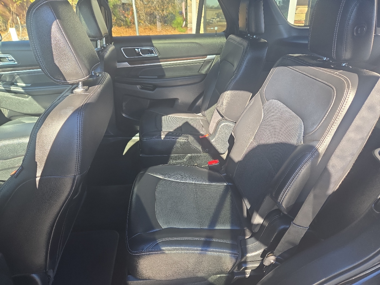 Ford Explorer Limited 4WD 2018