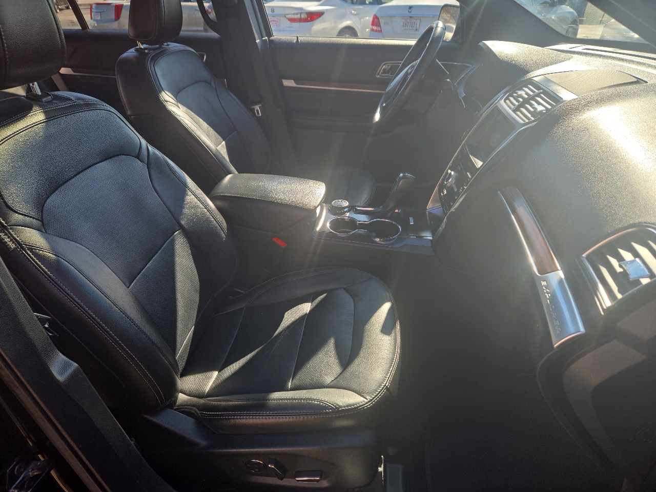 Ford Explorer Limited 4WD 2018