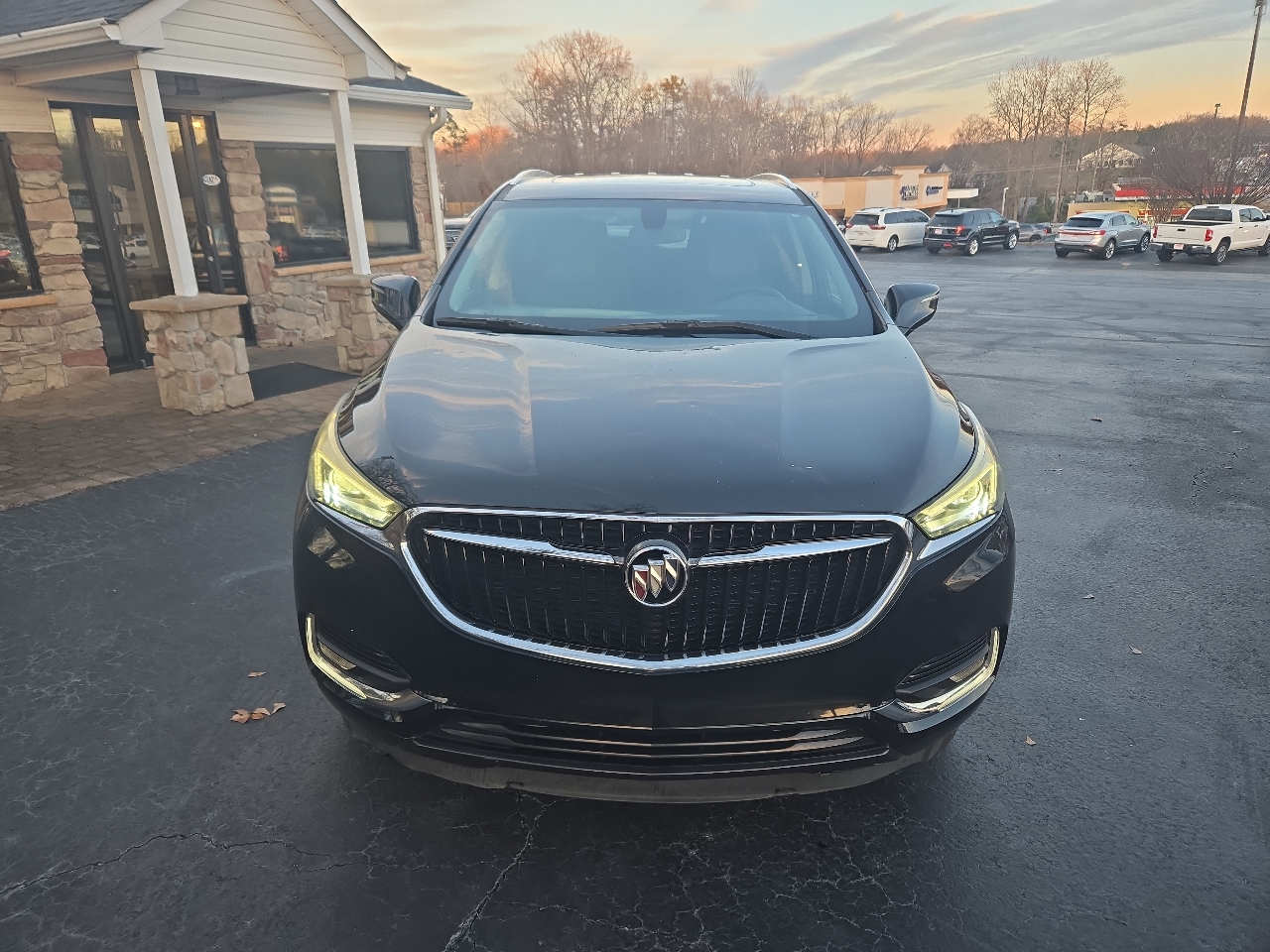 Buick Enclave Essence FWD 2018