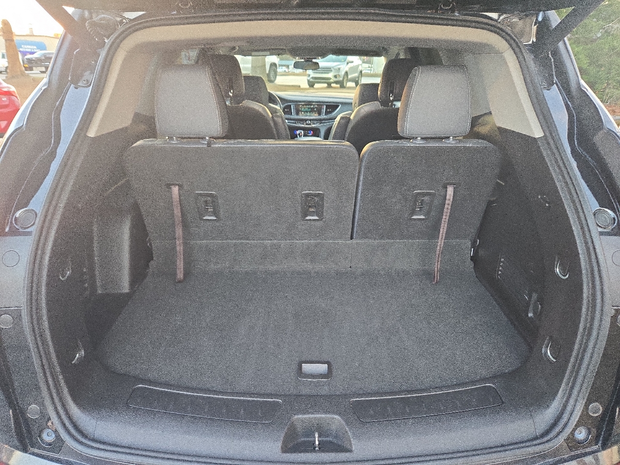 Buick Enclave Essence FWD 2018