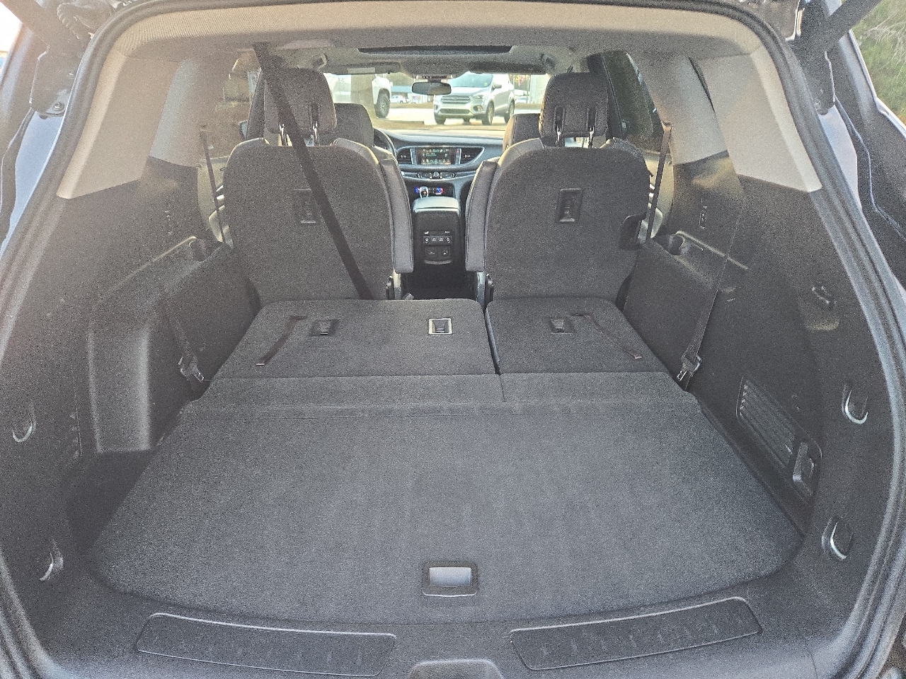 Buick Enclave Essence FWD 2018