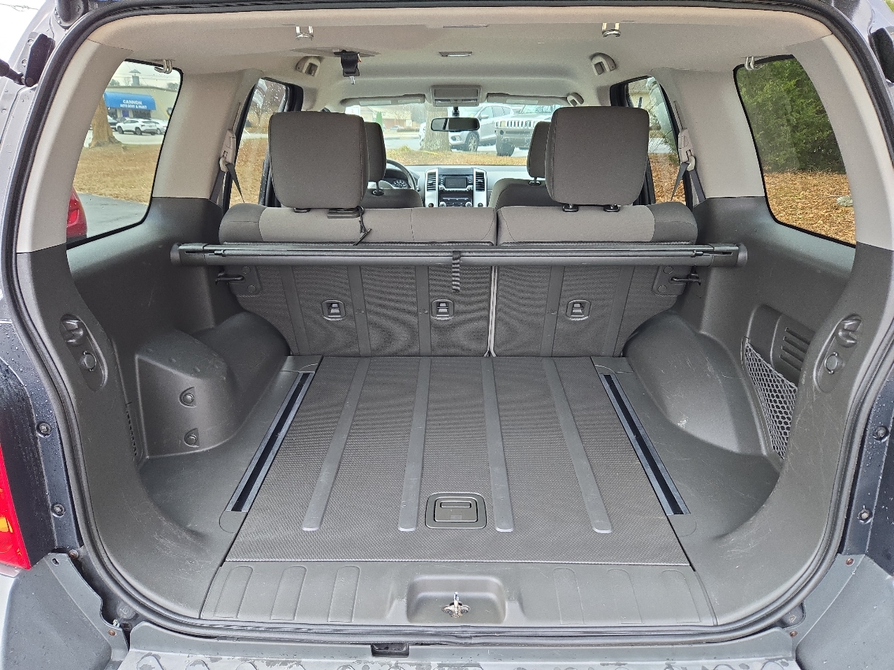 Nissan Xterra S 2015