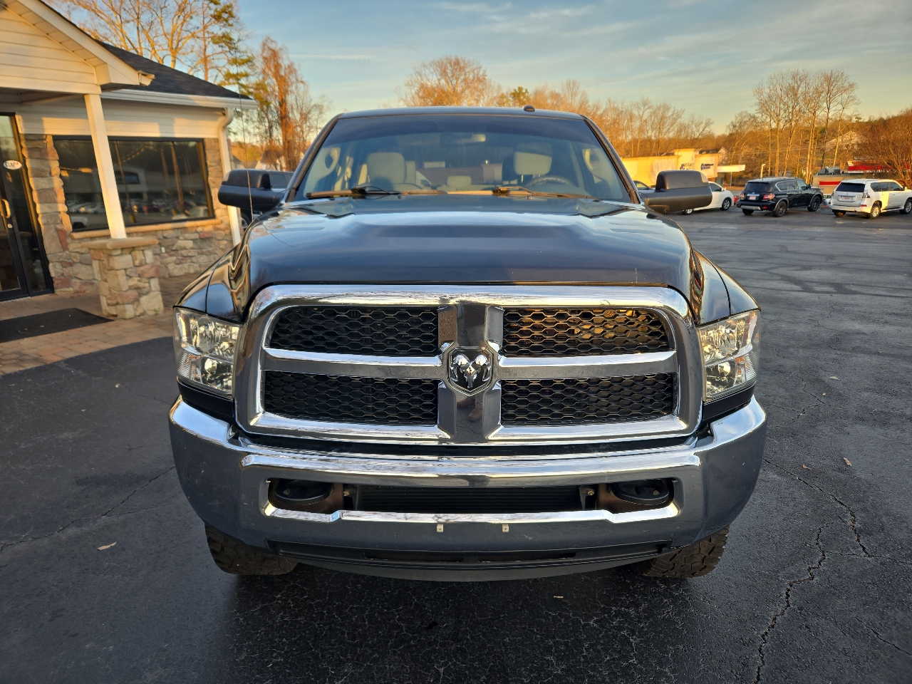 RAM 2500 Tradesman Crew Cab SWB 4WD 2017