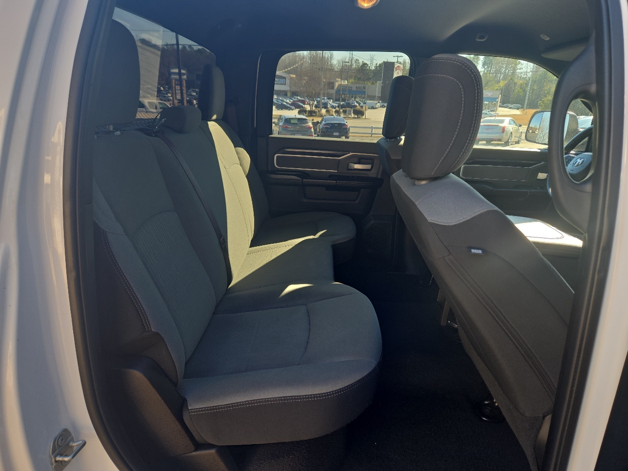 RAM 2500 Tradesman Crew Cab LWB 4WD 2021