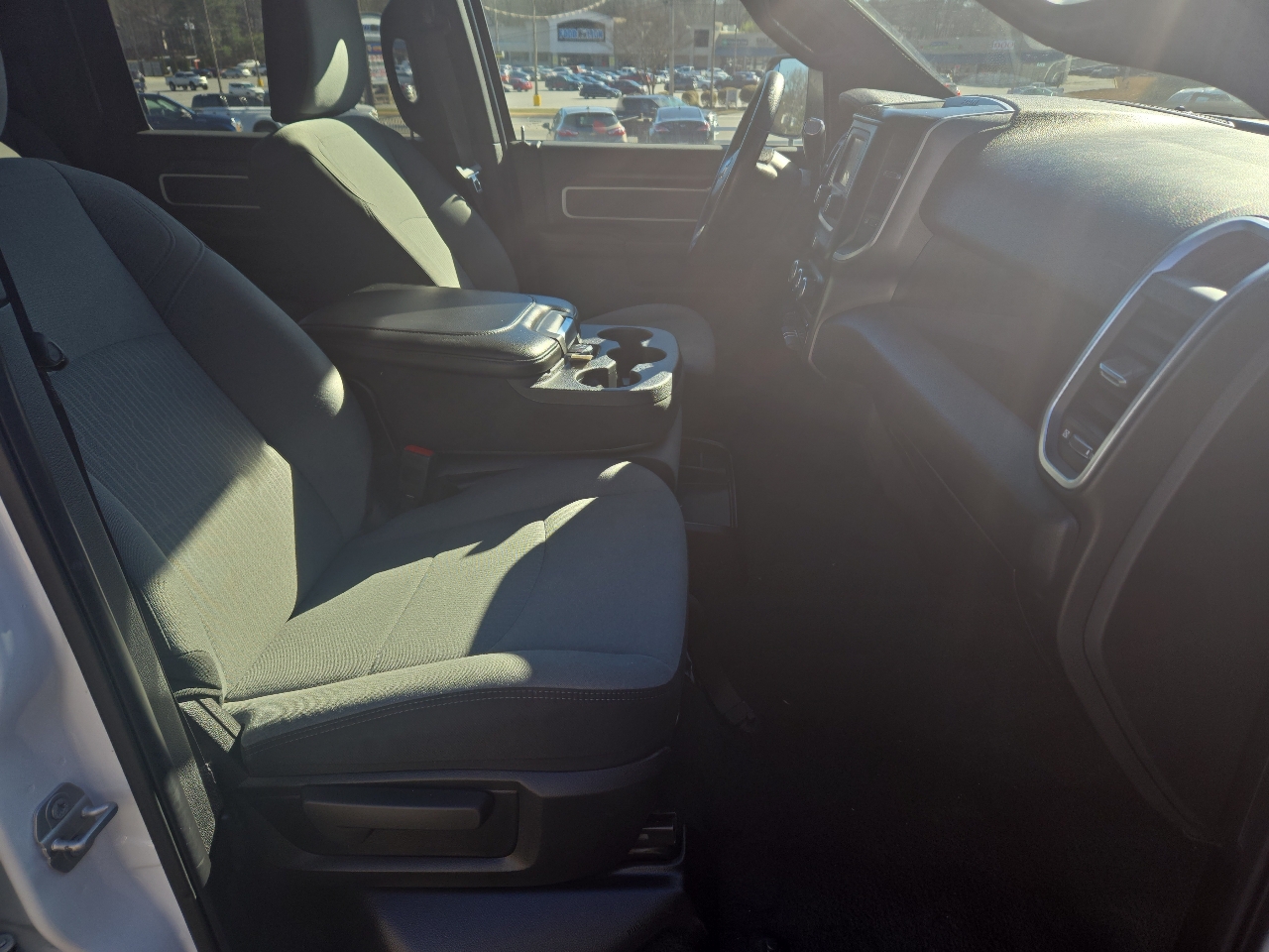 RAM 2500 Tradesman Crew Cab LWB 4WD 2021