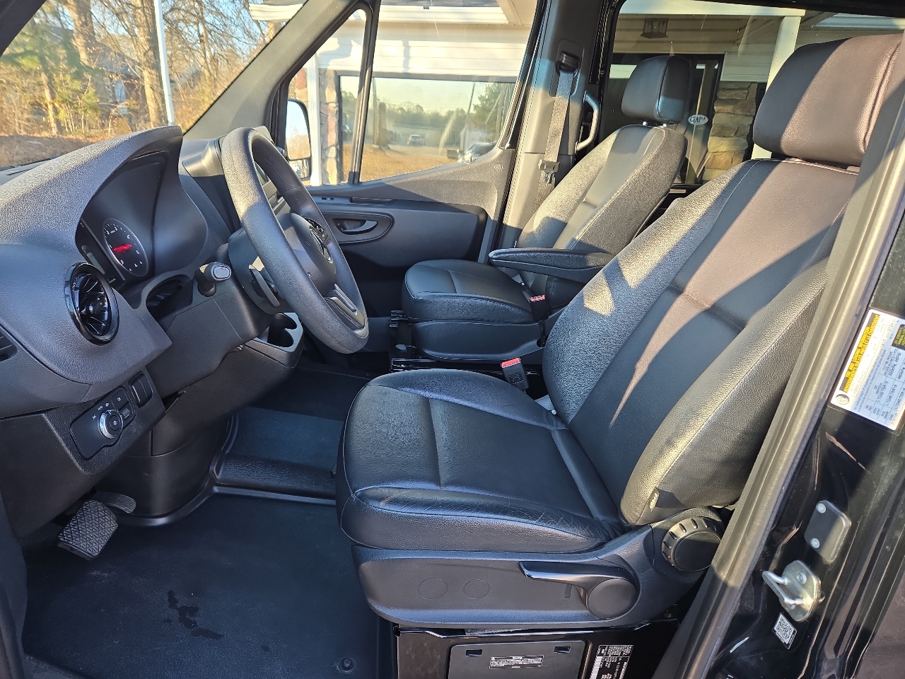 Mercedes-Benz Sprinter 2500 144-in. WB 2023