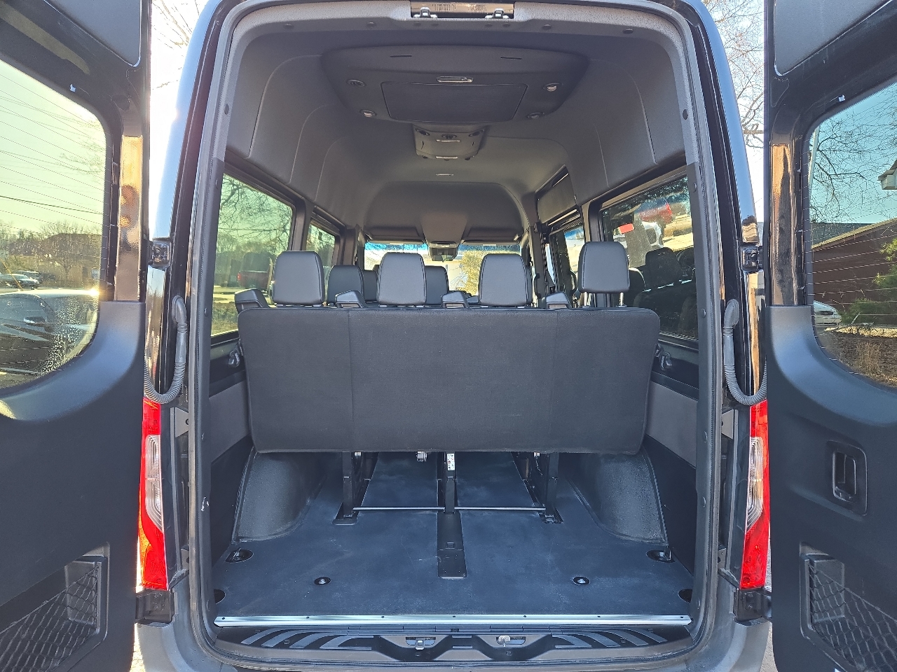 Mercedes-Benz Sprinter 2500 144-in. WB 2023