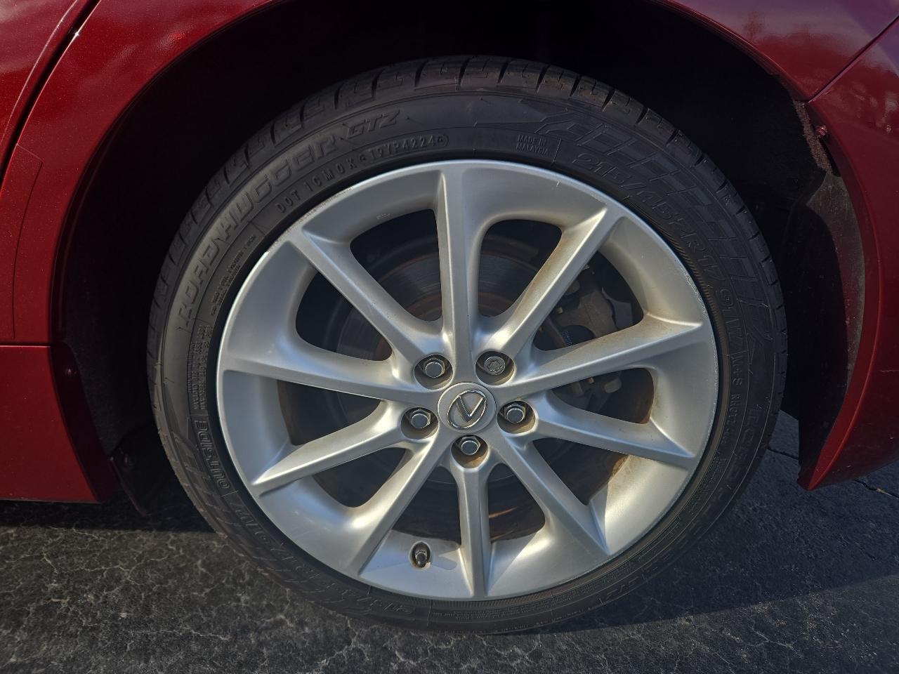 Lexus CT 200h Base 2013