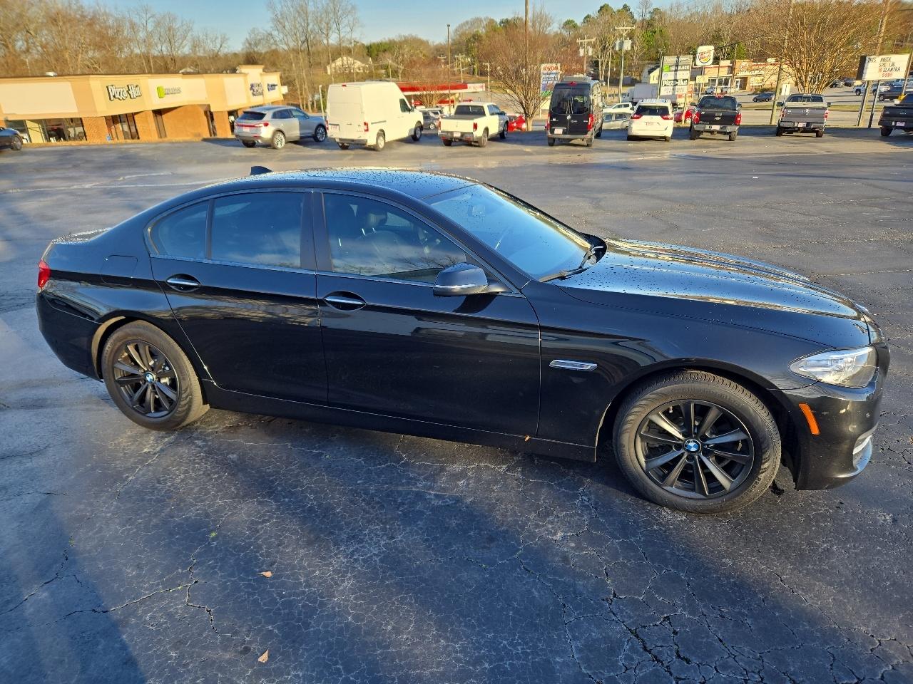 BMW 5-Series 528i 2014
