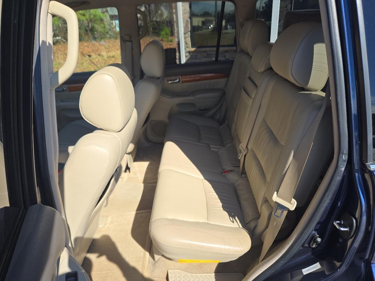 Lexus GX 470 Sport Utility 2005