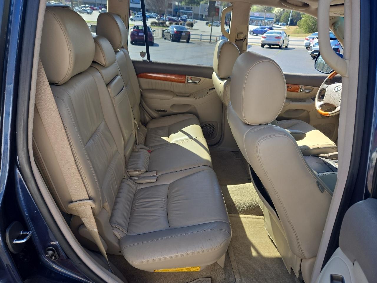 Lexus GX 470 Sport Utility 2005