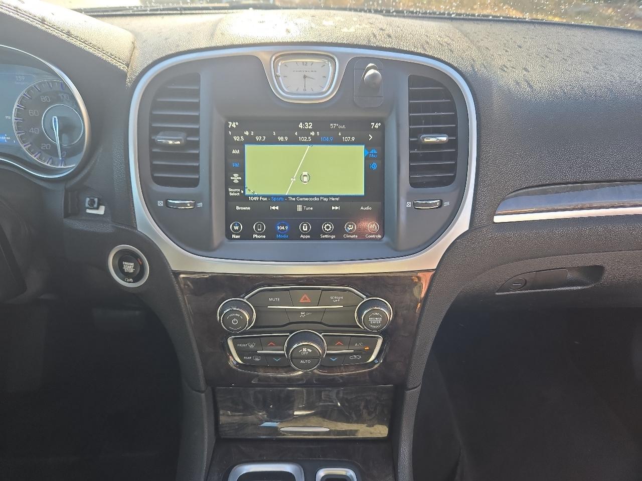 Chrysler 300 Limited AWD 2020