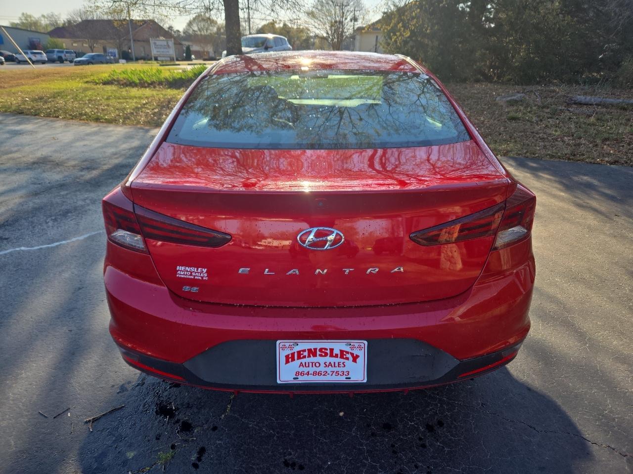 Hyundai Elantra SE 6M 2020