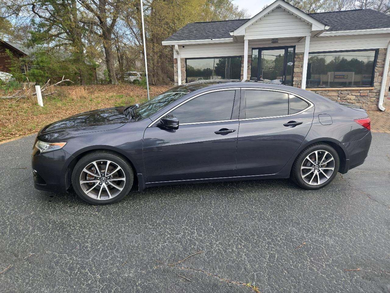 Acura TLX 9-Spd AT w/Technology Package 2015