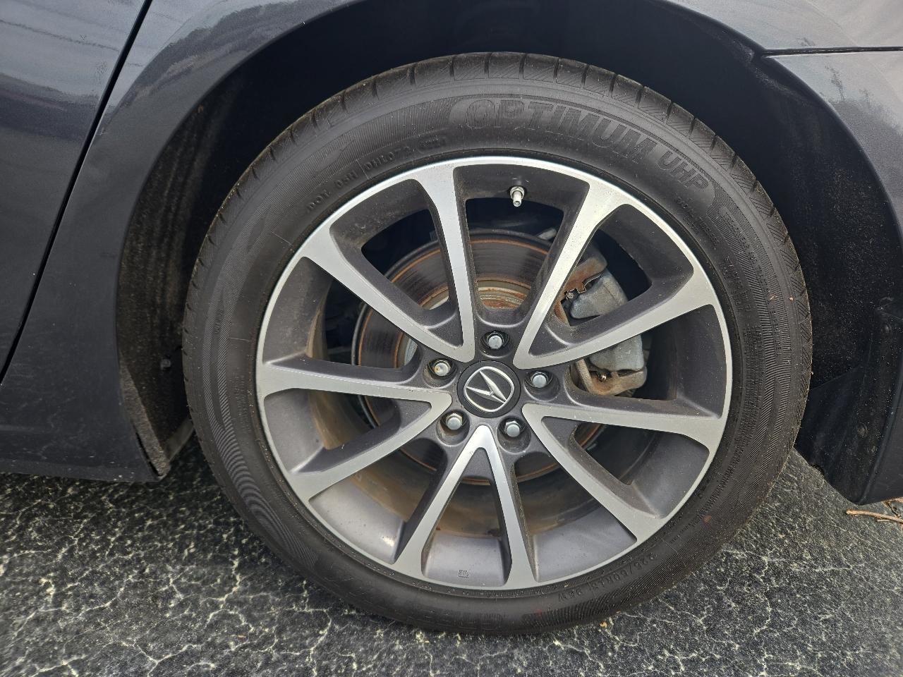 Acura TLX 9-Spd AT w/Technology Package 2015