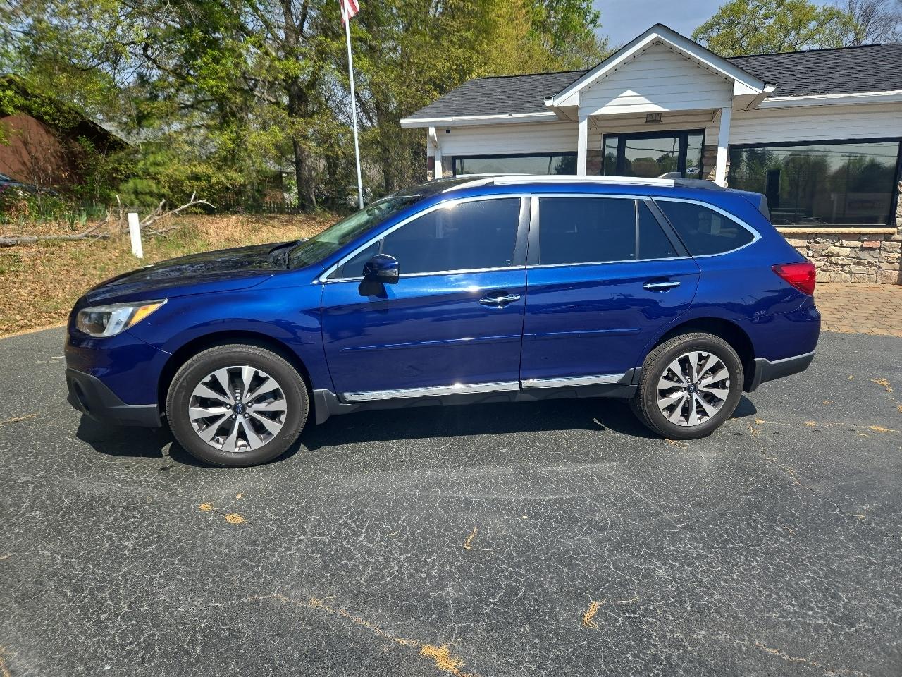 2017 Subaru Outback 2.5i Touring
