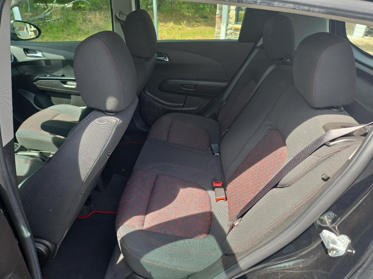 Chevrolet Sonic LT Auto 5-Door 2017