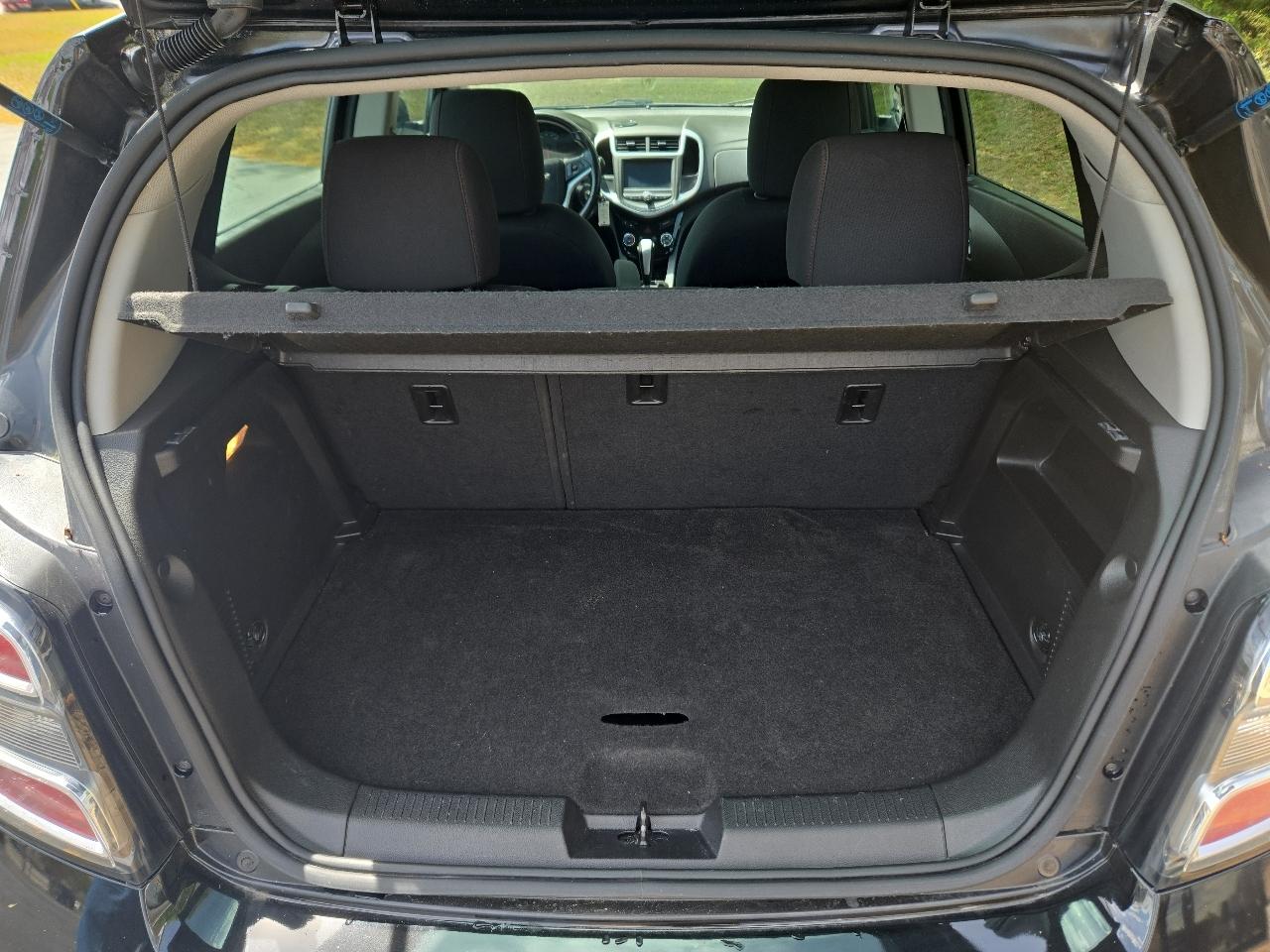 Chevrolet Sonic LT Auto 5-Door 2017