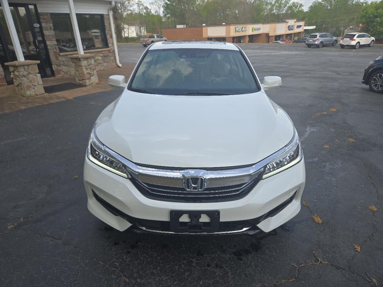 Honda Accord Hybrid Touring 2017