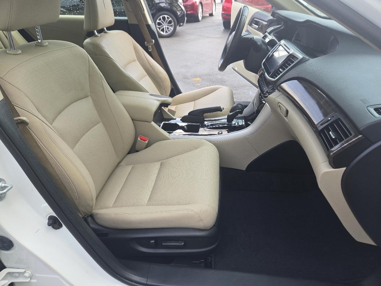 Honda Accord Hybrid Touring 2017