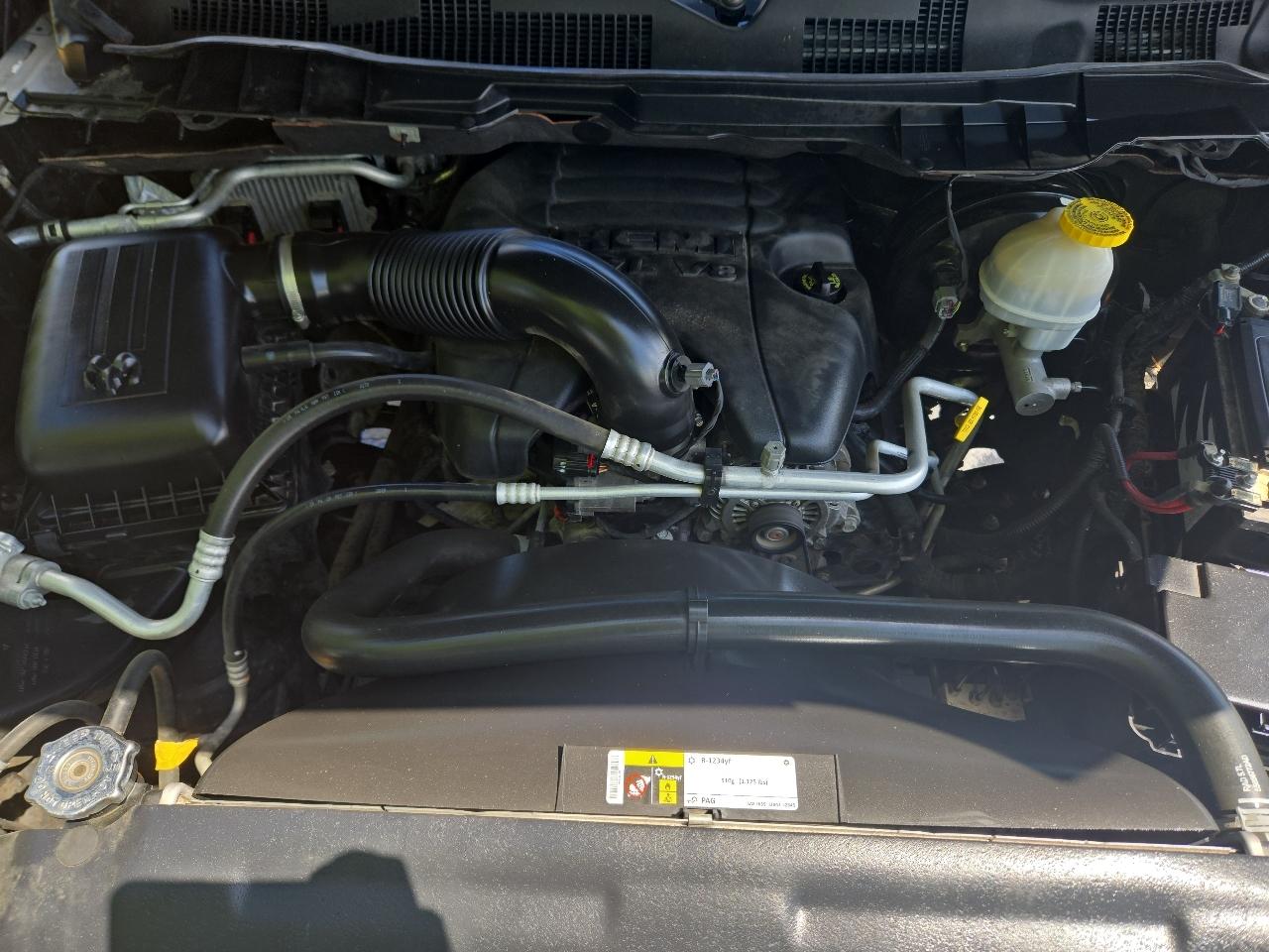 RAM 1500 Classic Big Horn 4x4 Crew Cab 5'7" Box 2019