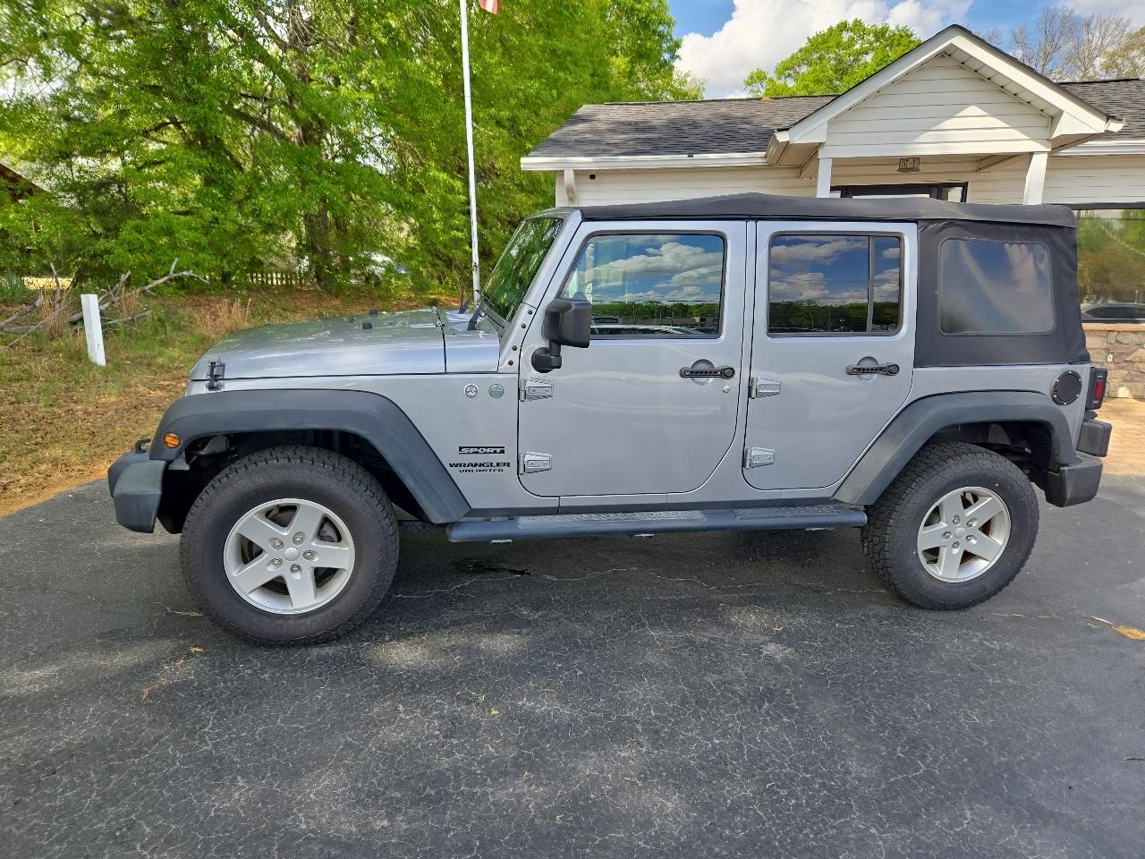 Jeep Wrangler Unlimited Sport 4WD 2016