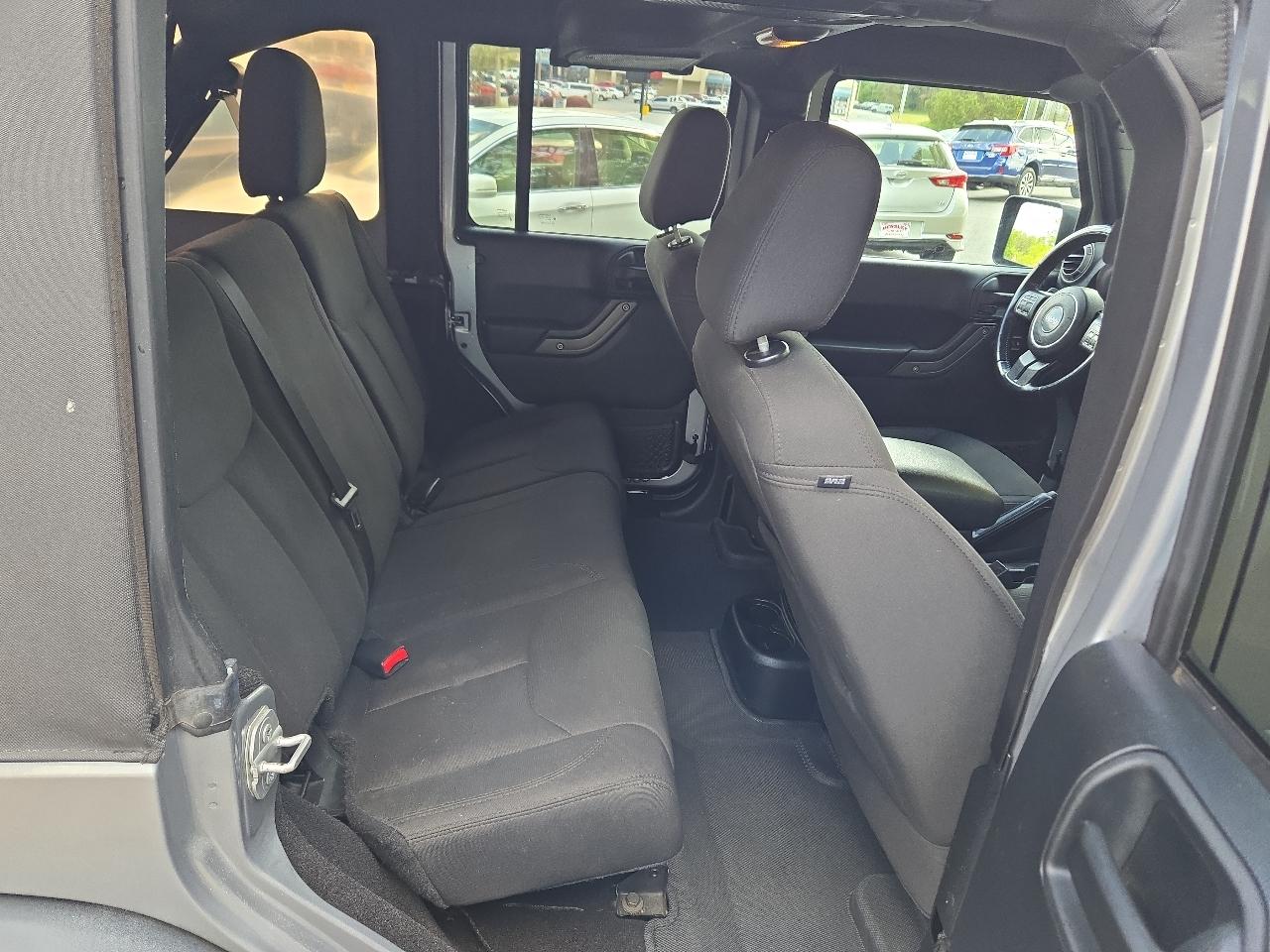 Jeep Wrangler Unlimited Sport 4WD 2016