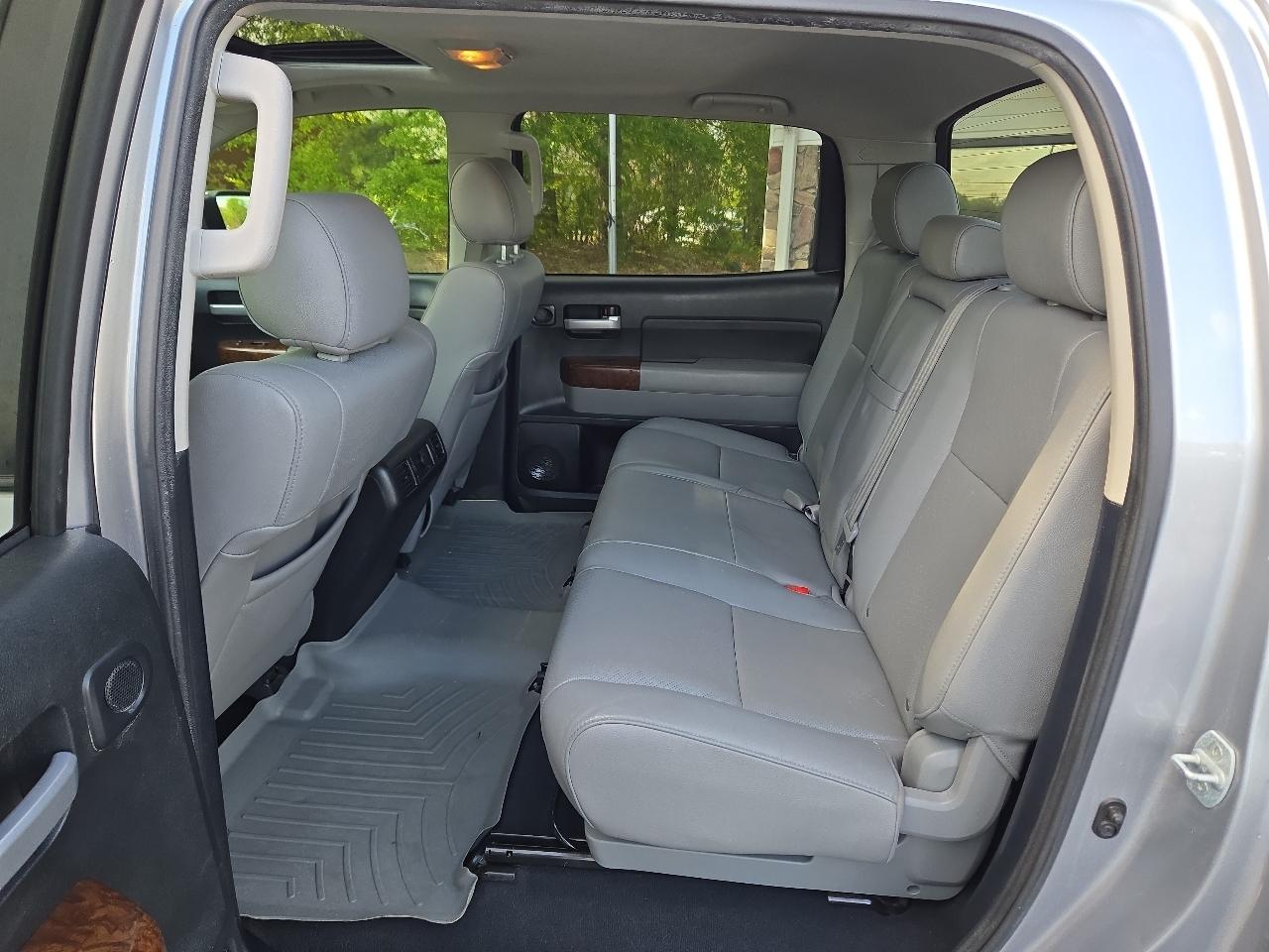 Toyota Tundra Platinum Crew Max 4WD 2012