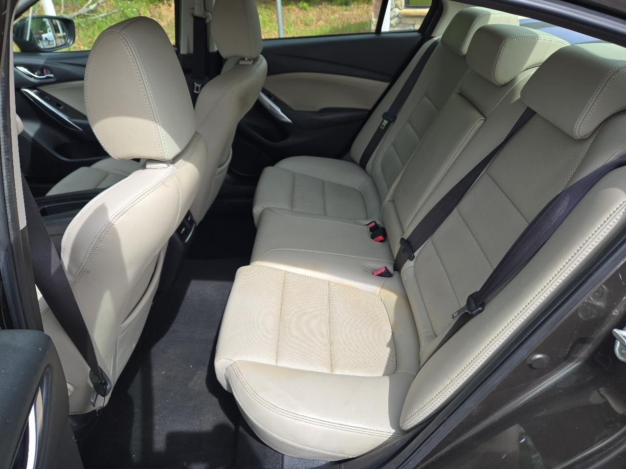 Mazda MAZDA6 Touring Manual 2017