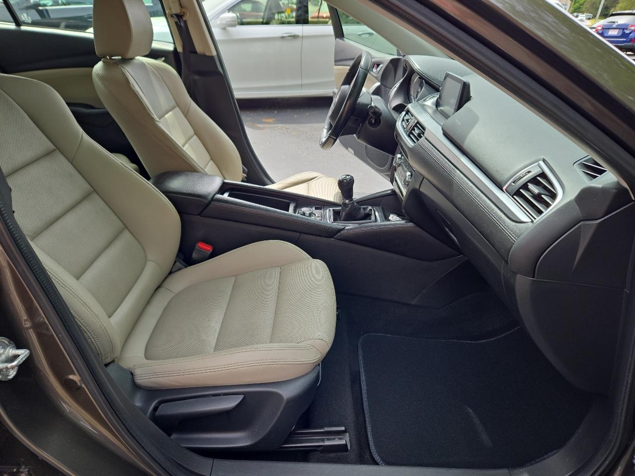 Mazda MAZDA6 Touring Manual 2017