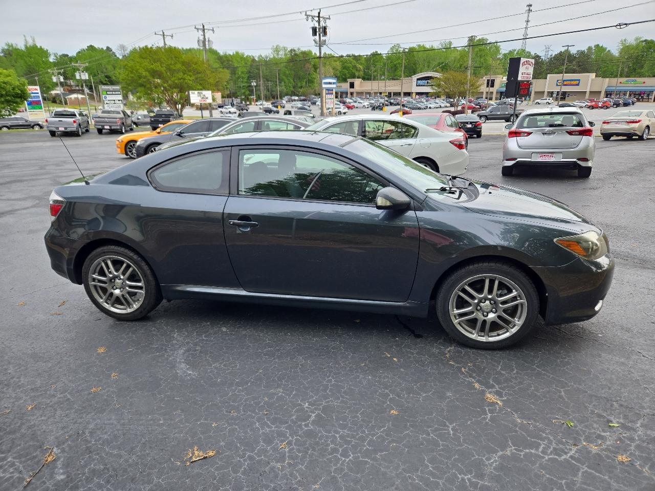 Scion tC Sports Coupe 4-Spd AT 2010