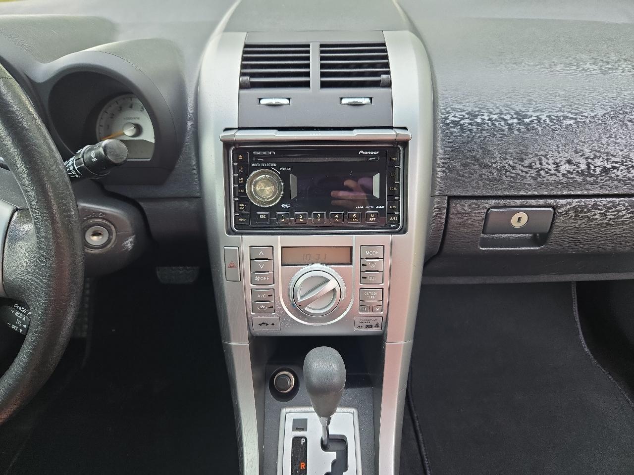 Scion tC Sports Coupe 4-Spd AT 2010