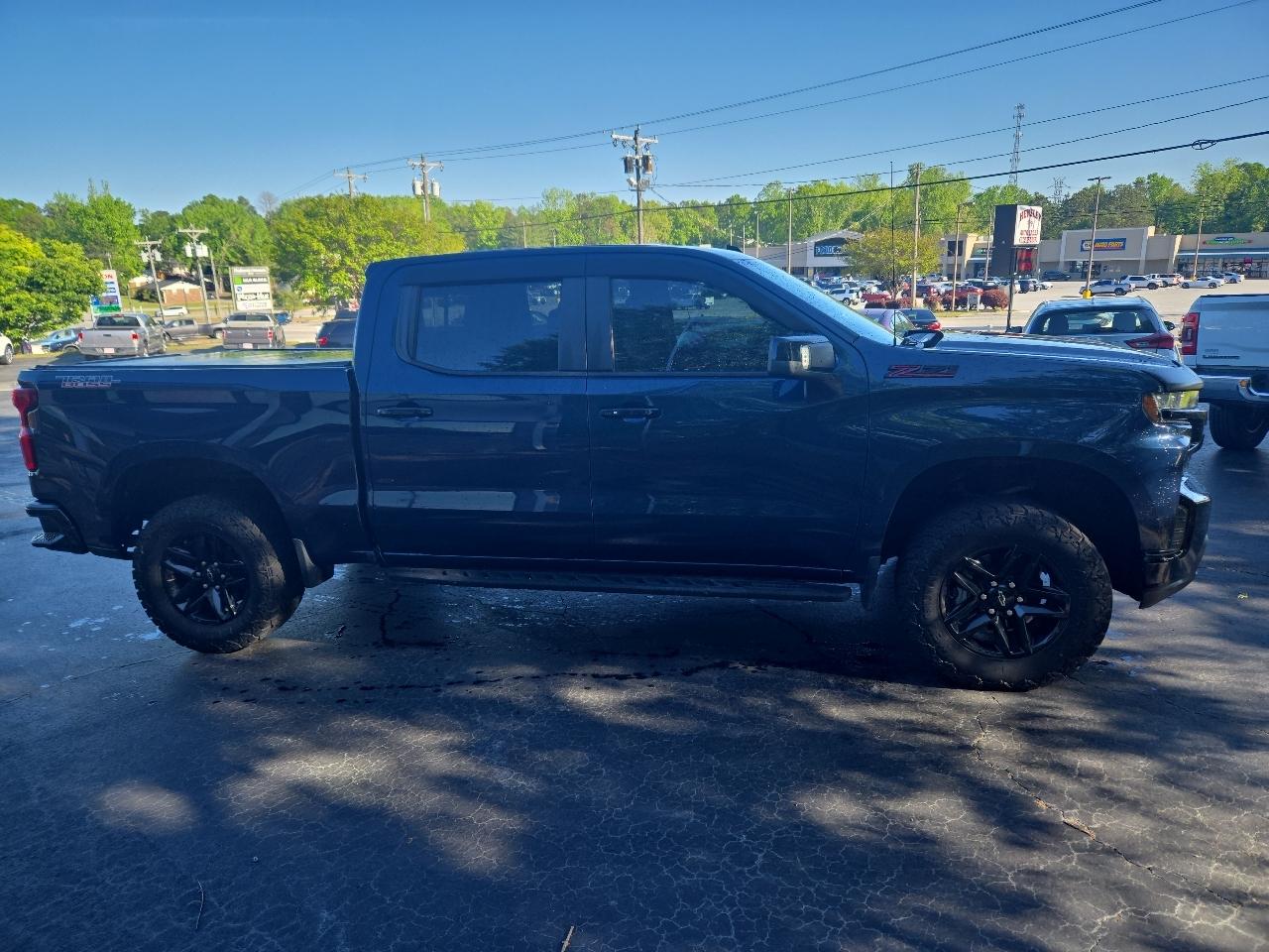 Chevrolet Silverado 1500 Z71 Crew Cab 4WD 2021