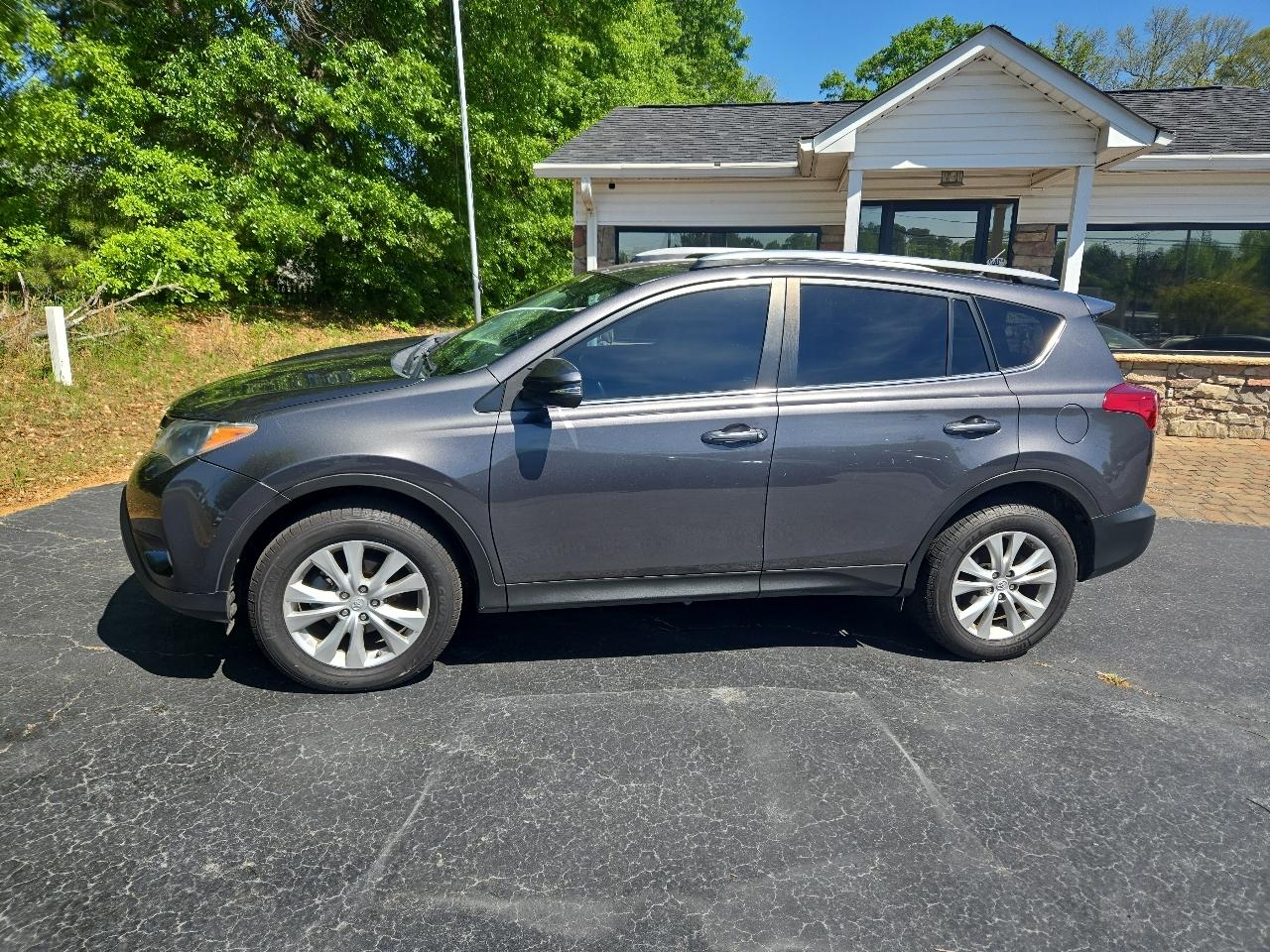 Toyota RAV4 Limited FWD 2015