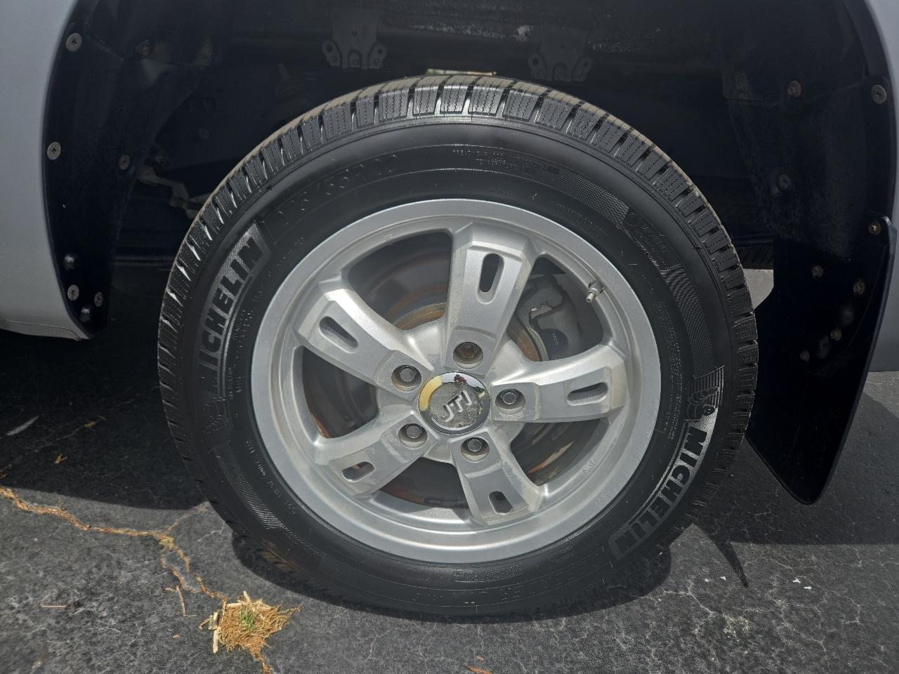 Toyota Tundra SR5 Double Cab 2WD 2012