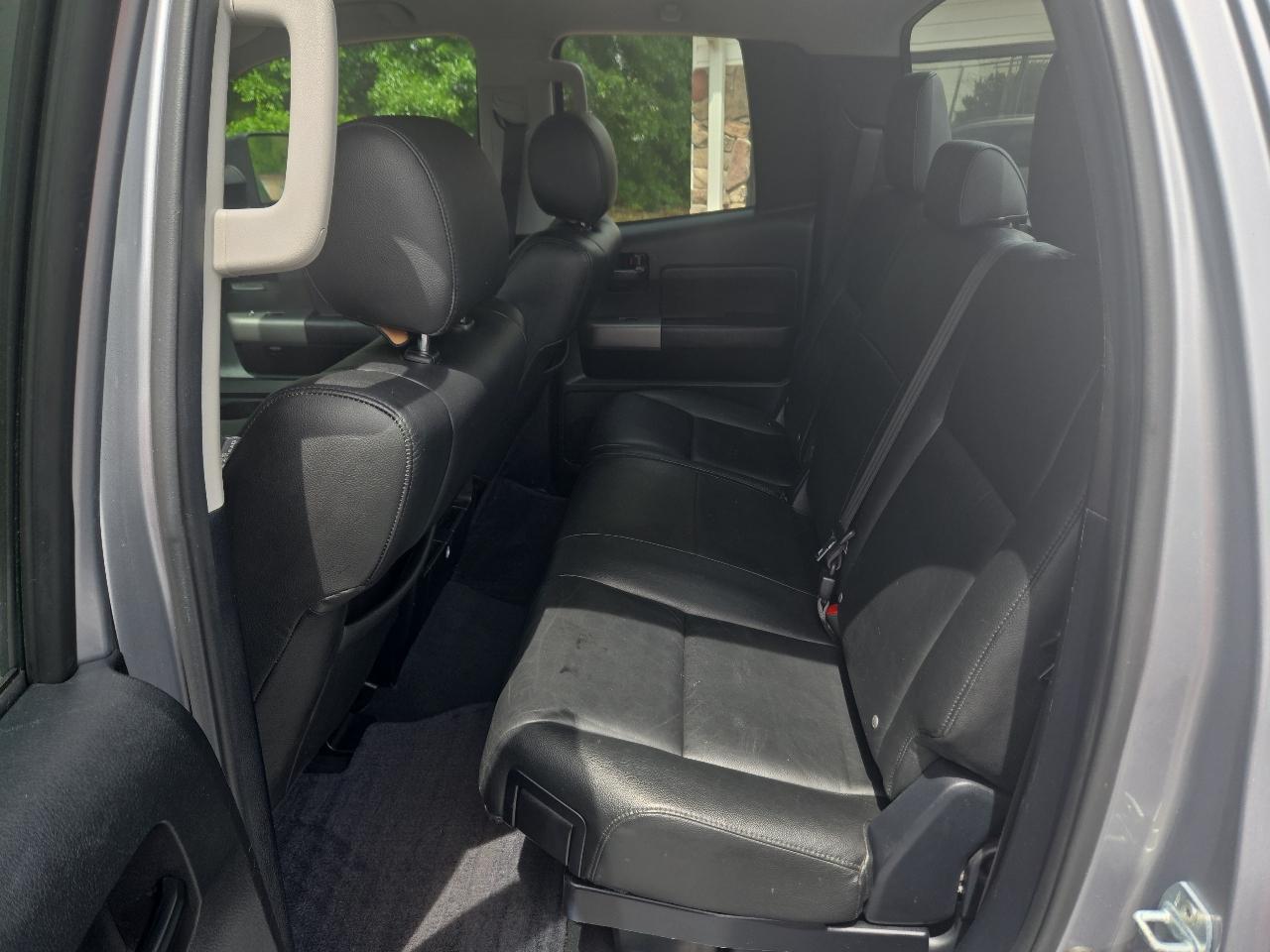 Toyota Tundra SR5 Double Cab 2WD 2012