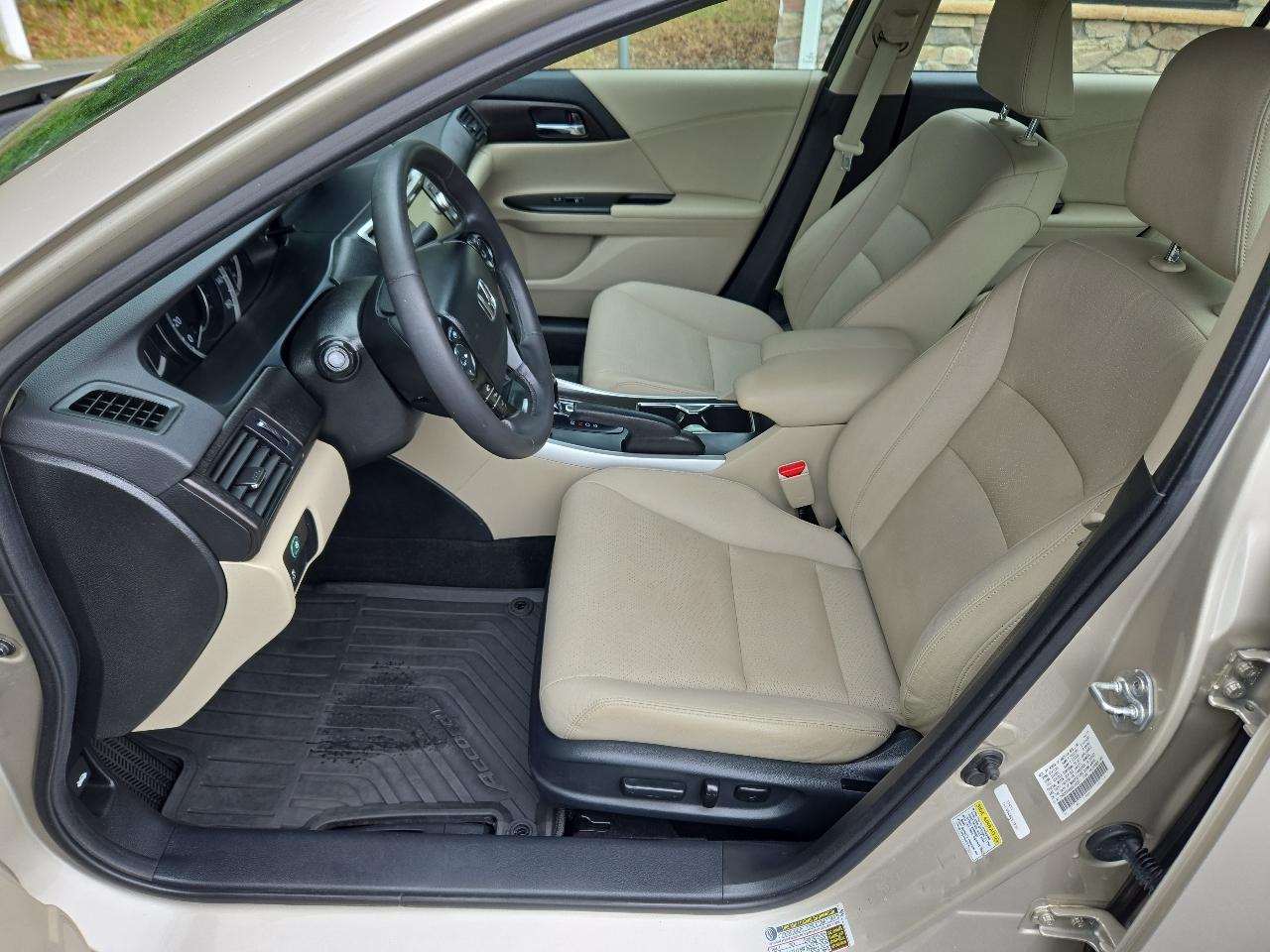 Honda Accord EX-L V6 Sedan AT 2013