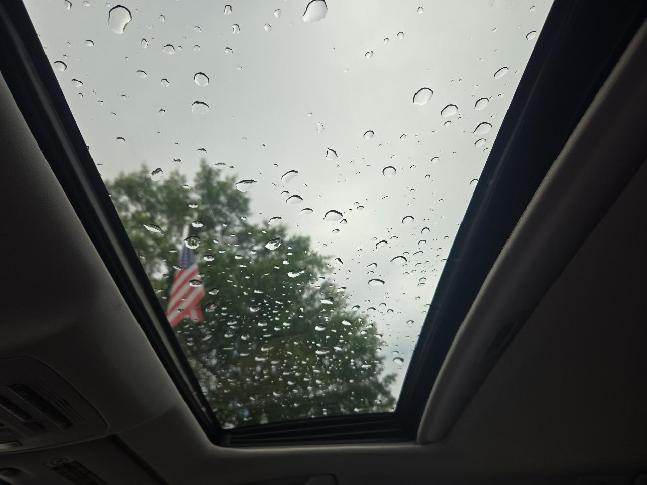 Lexus ES 350 Sedan 2012