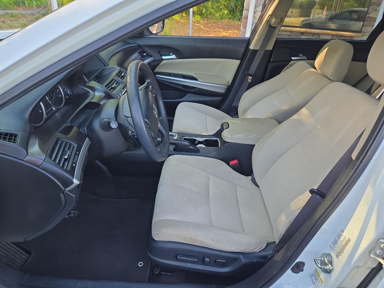 Honda Crosstour EX V-6 2WD 2013