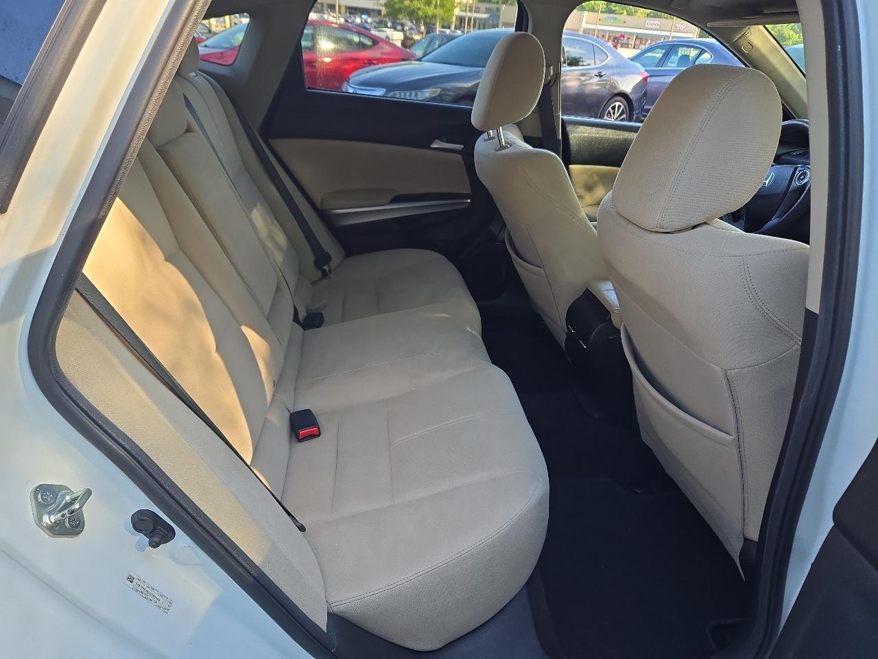 Honda Crosstour EX V-6 2WD 2013