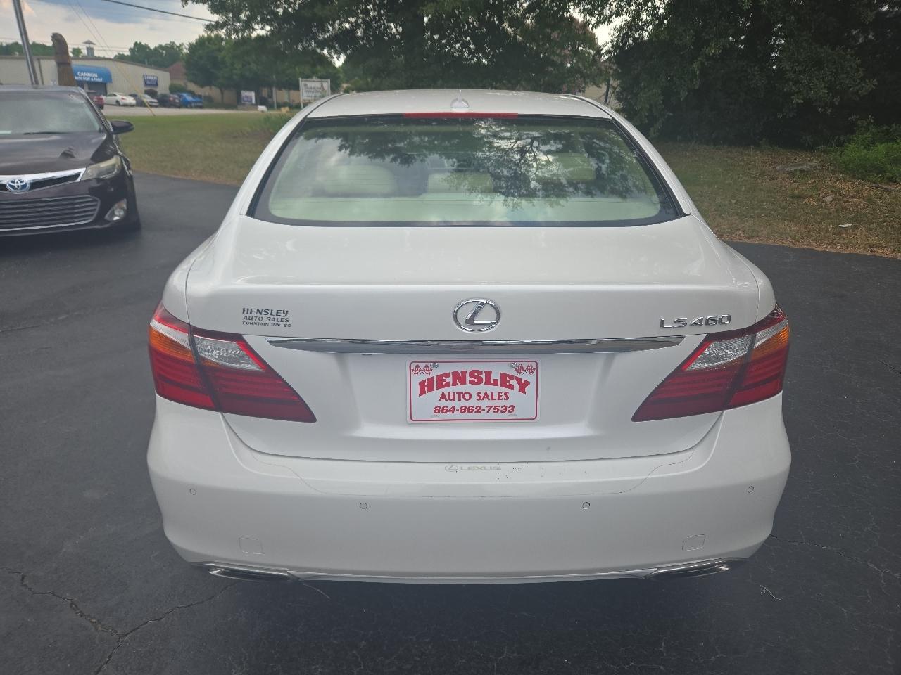Lexus LS 460 Luxury Sedan 2011