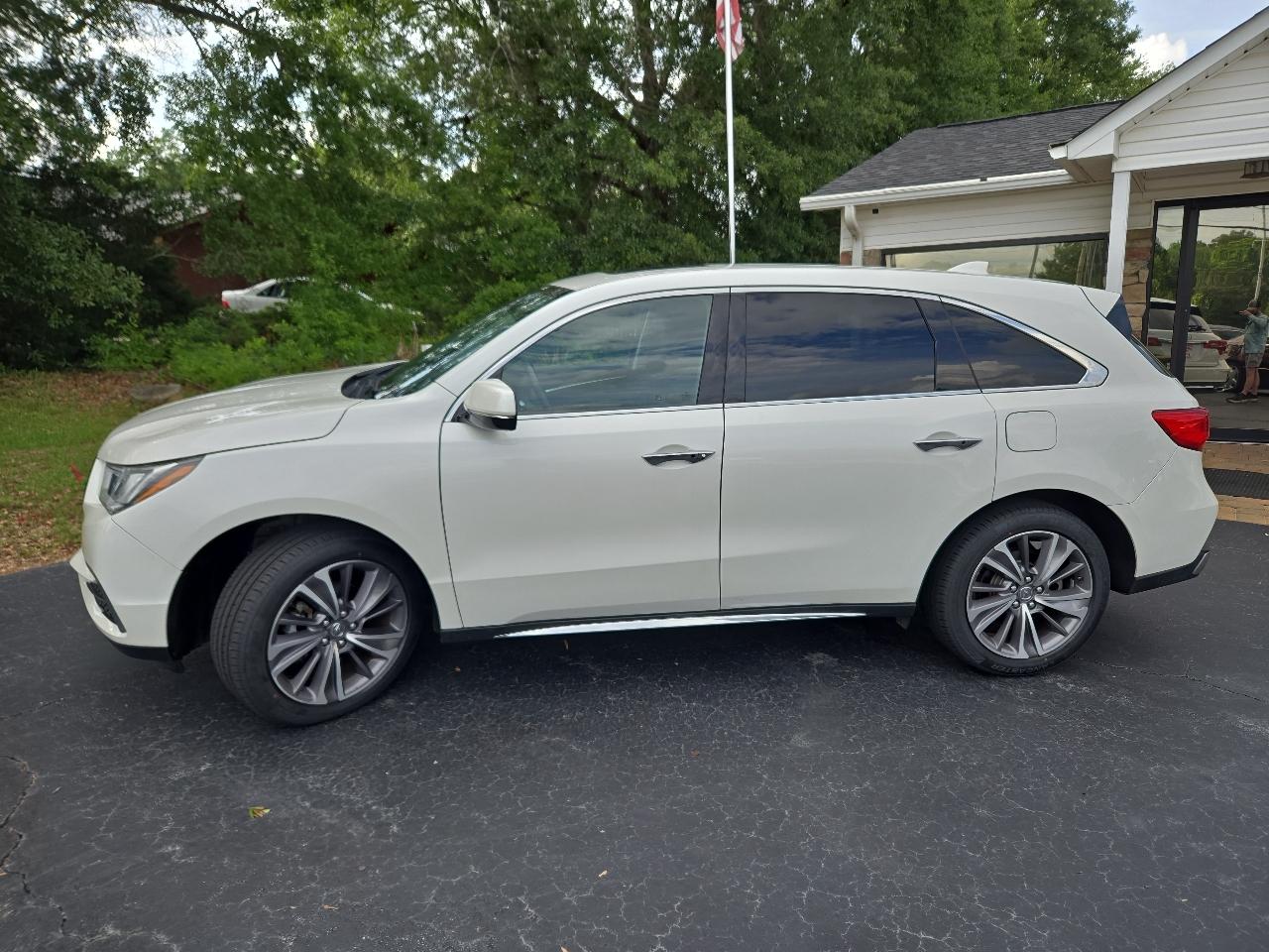 Acura MDX 9-Spd AT w/Tech Package 2018