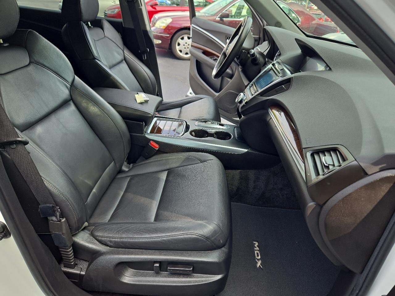 Acura MDX 9-Spd AT w/Tech Package 2018