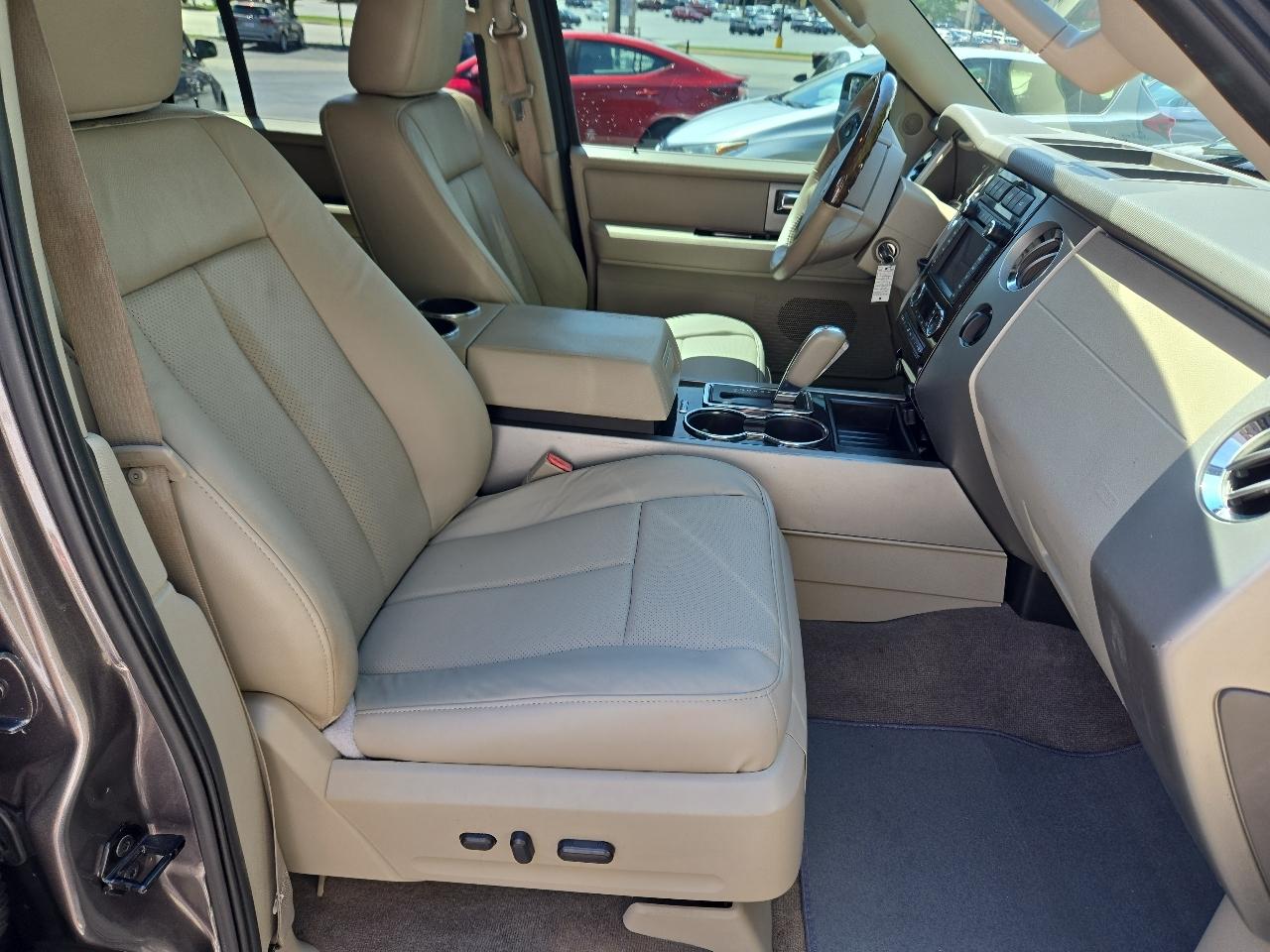 Ford Expedition Limited 2WD 2014